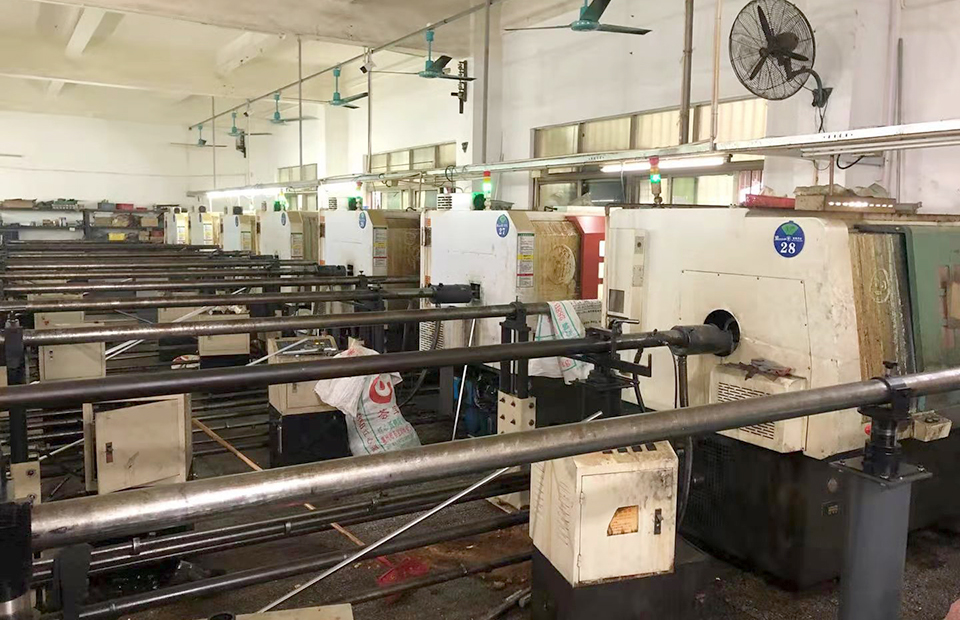 硅膠煉膠及硫化機(jī)1